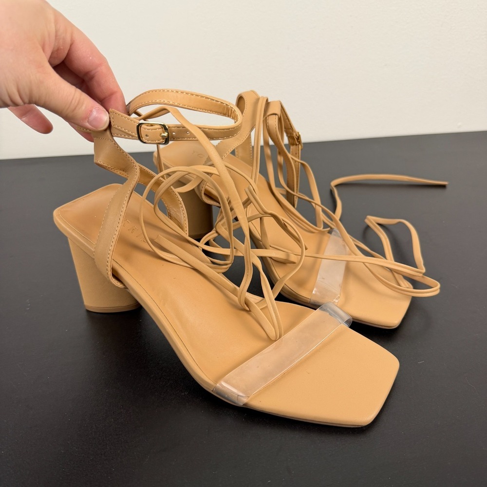 Torrid Strappy Sandals Women's 8.5WW Beige Square Toe Block Heels Lace-Up 148862